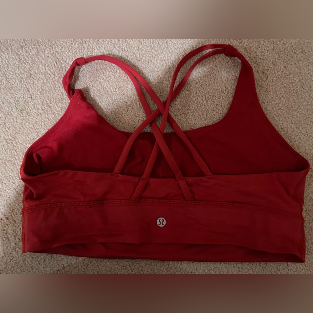 lululemon sports bra
